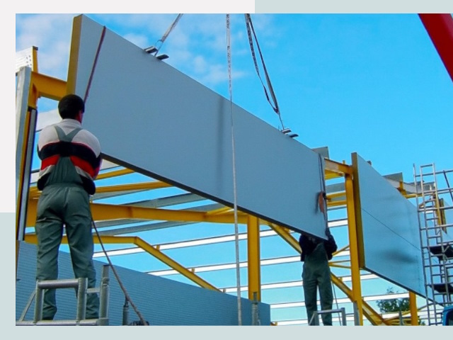 Монтаж сэндвич-панелей в Южноуральске от 656 руб.